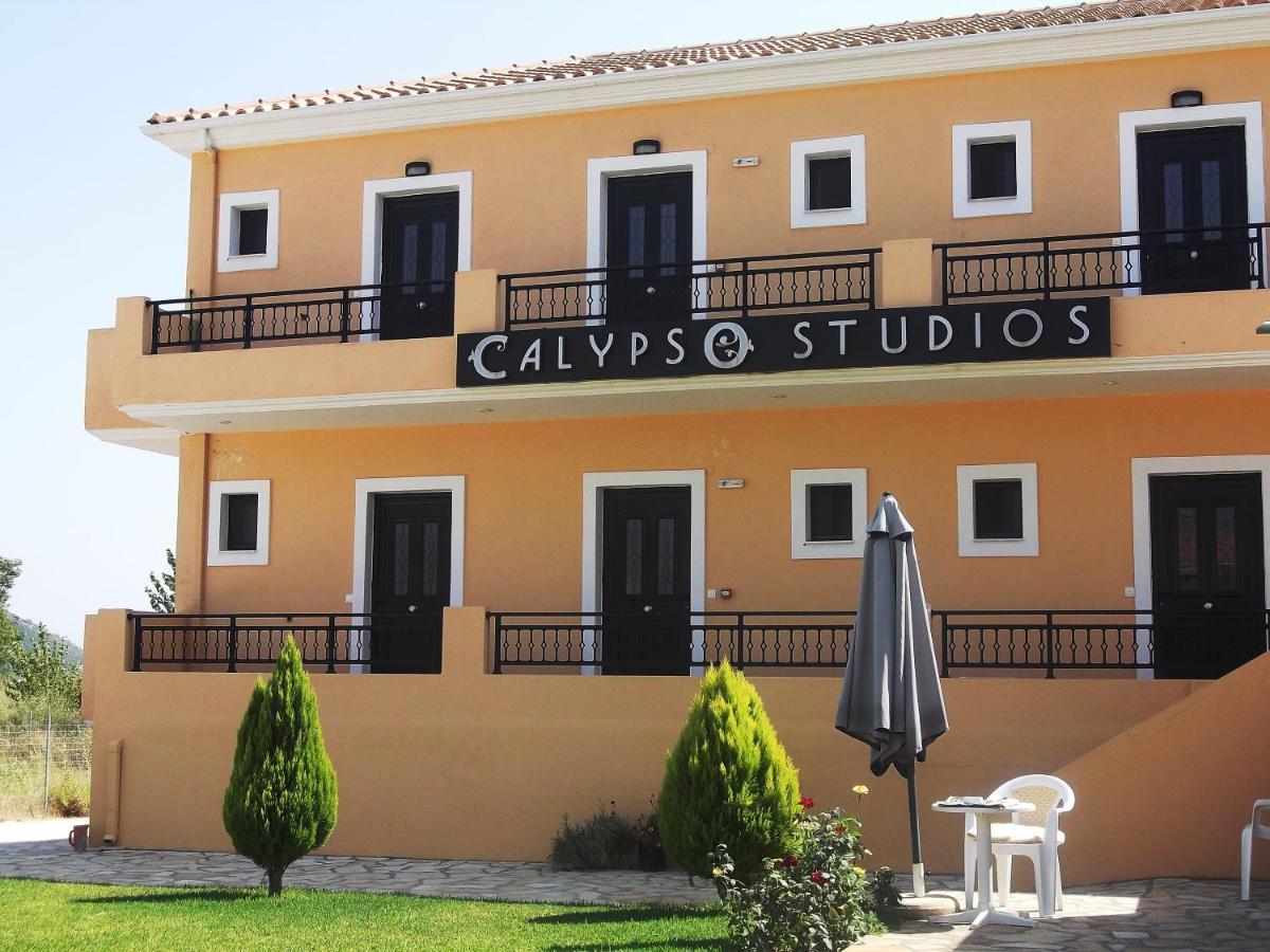 Calypso Luxury Studios Vasiliki Extérieur photo