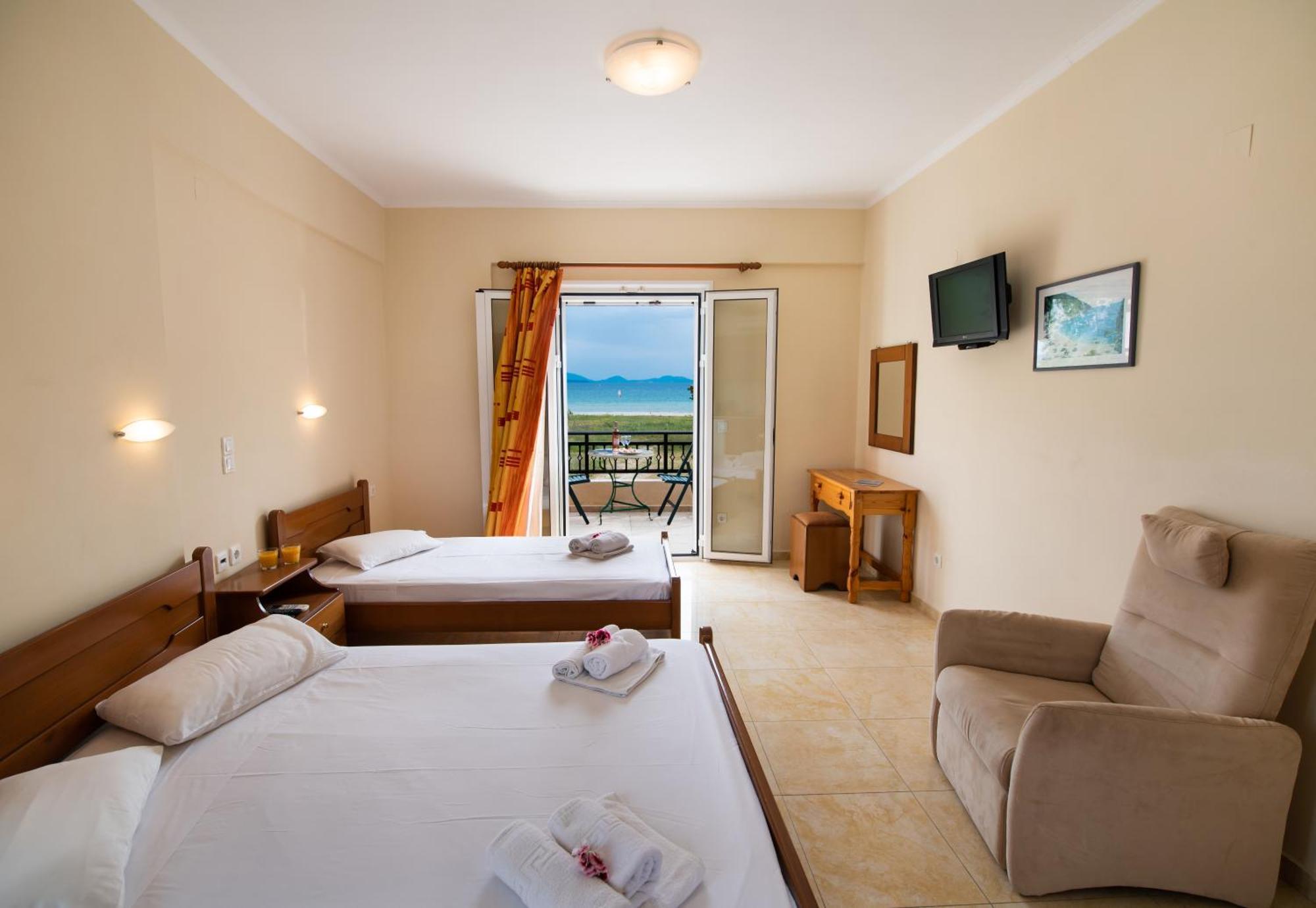 Calypso Luxury Studios Vasiliki Extérieur photo
